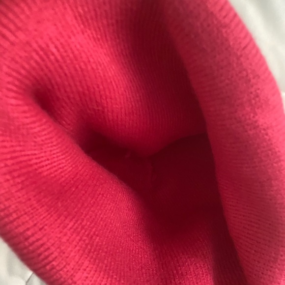Pink beanie ✨ - Picture 2 of 2